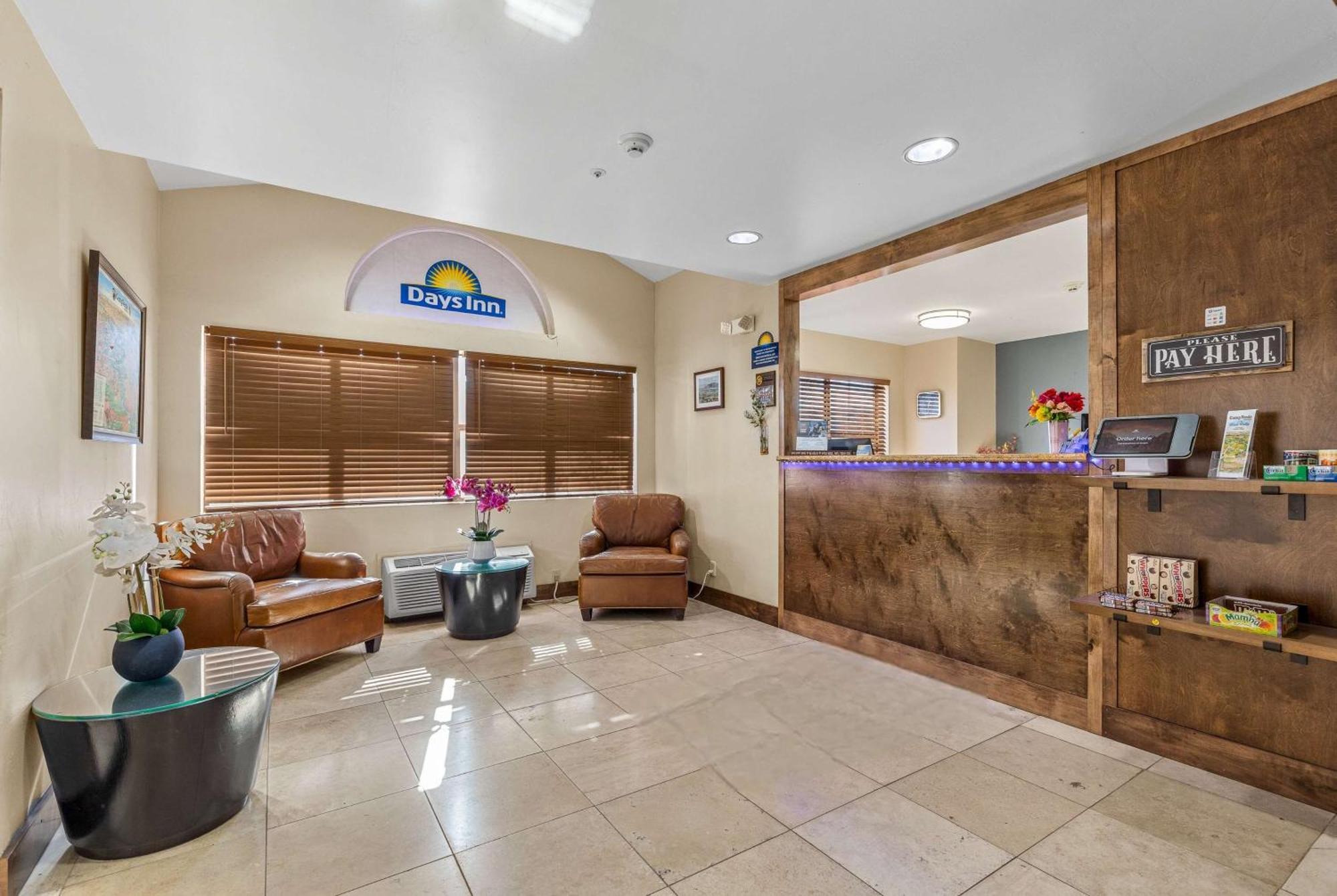Days Inn By Wyndham Camp Verde Arizona Extérieur photo